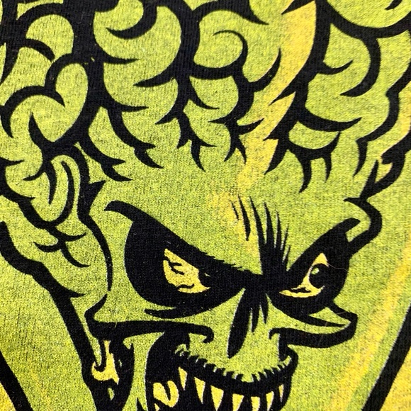 RARE! The Misfits - Invasion Graphic
T-shirt - Picture 7 of 7